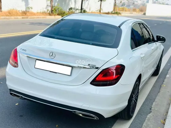 Mercedes-Benz C200 Exclusive 2020 - Chạy 4v miles.
