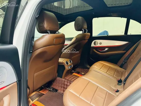 Mercedes-Benz E200 Sport 2019 - 1 tỷ 299 triệu