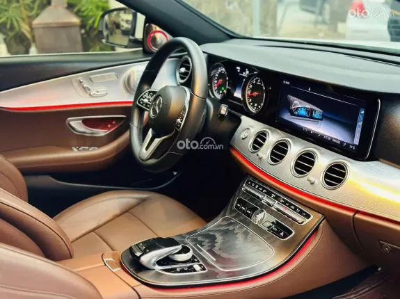 Mercedes-Benz E200 Sport 2019 - 1 tỷ 299 triệu