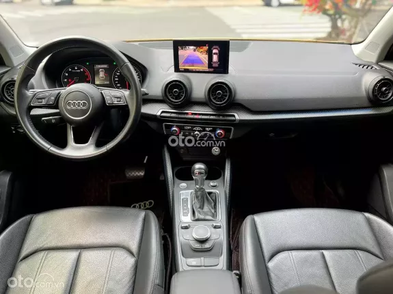 Audi Q2 1.4 TFSI 2018 - XE DUY NHẤT, MÀU VÀNG