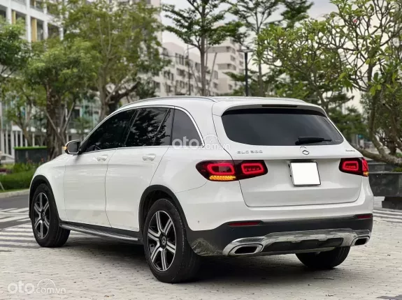 Mercedes-Benz GLC 200 4Matic 2021 - XUẤT HÓA ĐƠN CTY