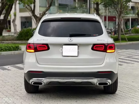 Mercedes-Benz GLC 200 4Matic 2021 - XUẤT HÓA ĐƠN CTY