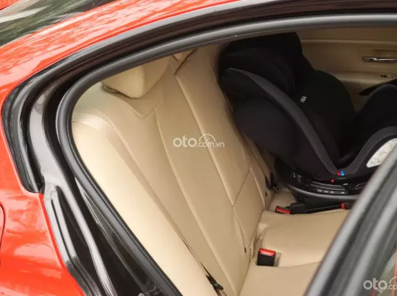 BMW 320i M Sport 2015 - BMW 320i model 2016