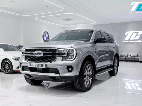 Ford Everest Titanium 2.0 AT 4x2 2022 - FORD EVEREST TITANIUM PLUS 4X4 2022