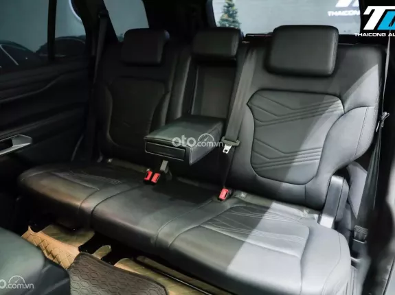 Ford Everest Titanium 2.0 AT 4x2 2022 - FORD EVEREST TITANIUM PLUS 4X4 2022