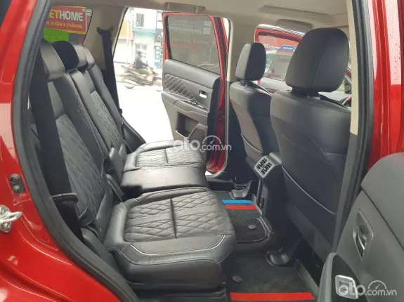 Mitsubishi Outlander 2.0 CVT Premium 2023 - MITSUBISHI OUTLANDER 2.0 AT sản xuất 2023 đăng ký và lăn bánh 2024