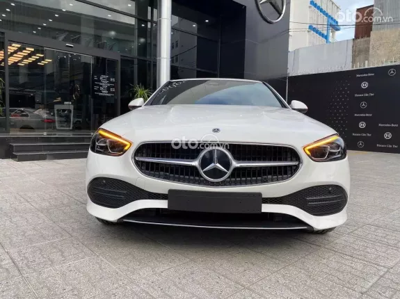 Mercedes-Benz C200 Avantgarde Plus 2025 - GIẢM SÂU 290 TRIỆU - SẴN TRẮNG ĐEN XANH GIAO NGAY - BANK 90%