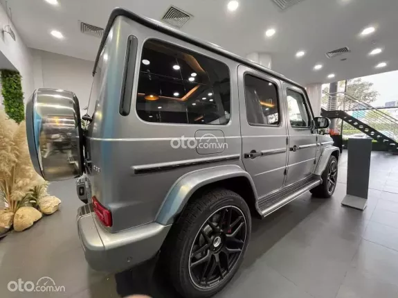 Mercedes-Benz AMG G63 4Matic 2025 - SẴN XE TÙY MÀU - GIẢM TRỰC TIẾP 1 TỶ 780 TRIỆU - GÓI QUÀ TẶNG CAO CẤP MERCEDES 500 TRIỆU