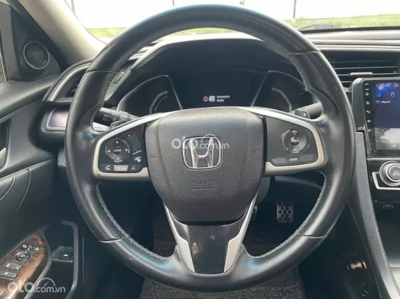 Honda Civic 1.5 Turbo RS 2017 - Bao rút hồ sơ gốc. Hỗ trợ sang tên