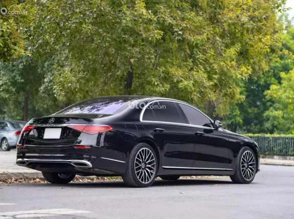 Mercedes-Benz S450L Luxury 2022 - Nhập Đức Đen kem chạy ít