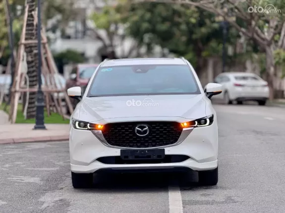 Mazda CX-5 2.0 Premium 2023 - 845 triệu