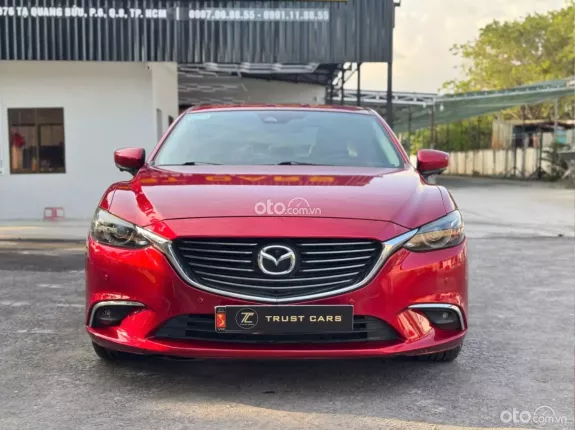 Mazda 6 2.0 Premium 2019 - Giá 539 triệu