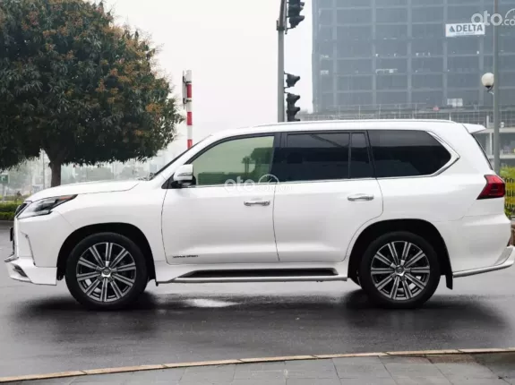 Lexus LX 570 Super Sport 2016 - Chạy 72.000km siêu mới