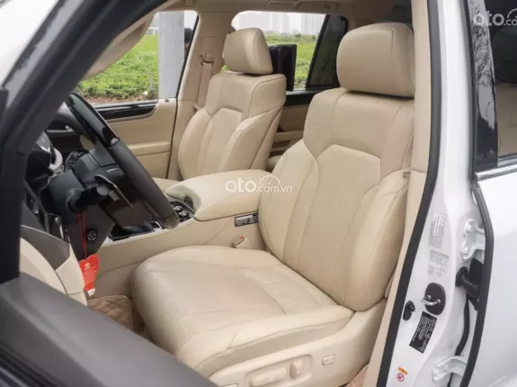 Lexus LX 570 Super Sport 2016 - Chạy 72.000km siêu mới