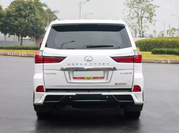 Lexus LX 570 Super Sport 2016 - Chạy 72.000km siêu mới
