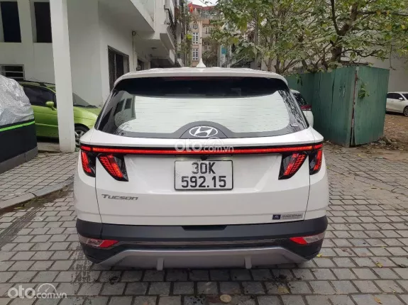 Hyundai Tucson 2.0 Đặc biệt 2023 - Hyundai Tucson 2.0AT sx 2022 xe tư nhân một chủ từ đầu đi ít