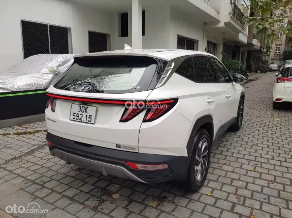 Hyundai Tucson 2.0 Đặc biệt 2023 - Hyundai Tucson 2.0AT sx 2022 xe tư nhân một chủ từ đầu đi ít