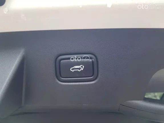 Hyundai Tucson 2.0 Đặc biệt 2023 - Hyundai Tucson 2.0AT sx 2022 xe tư nhân một chủ từ đầu đi ít