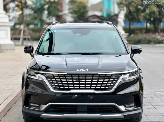 Kia Carnival 2.2D Signature 2022 - Hỗ trợ bank 70%