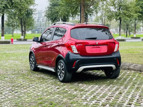 VinFast Fadil Tiêu Chuẩn 2021 - Salon xin được chào bán chiếc xe