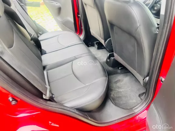 VinFast Fadil Tiêu Chuẩn 2021 - Salon xin được chào bán chiếc xe