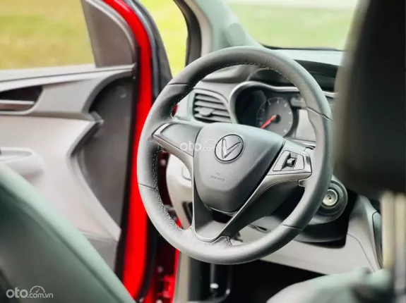 VinFast Fadil Tiêu Chuẩn 2021 - Salon xin được chào bán chiếc xe