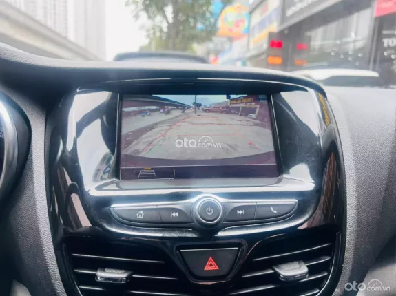 VinFast Fadil Tiêu Chuẩn 2021 - Salon xin được chào bán chiếc xe