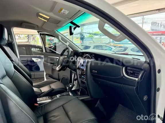 Toyota Fortuner 2.4G 4x2 AT  2023 - Xe đảm bảo chất lượng cam kết không (tai nạn, đâm đụng, thủy kích ngập nước)