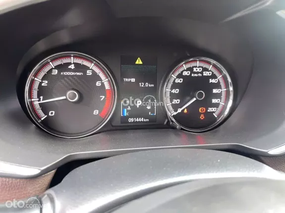 Mitsubishi Xpander Cross 1.5 AT 2021 - Xe nhập indo