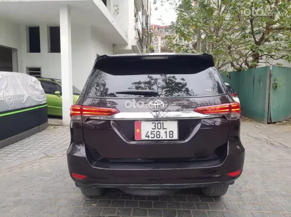 Toyota Fortuner 2.4G 4x2 AT  2020 - Toyota Fortuner 2.4AT máy dầu sx 2020. Xe tư nhân chính chủ đi 5 vạn nội ngoại thất đẹp