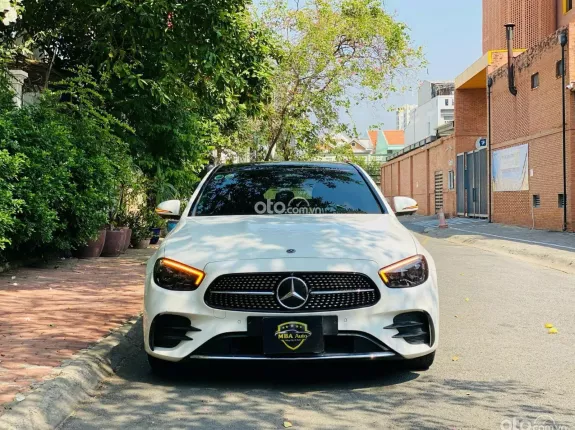 Mercedes-Benz E300 AMG 2021 - Công ty xuất hóa đơn