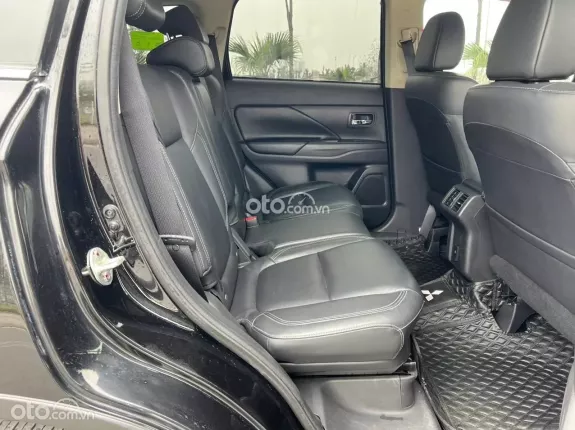 Mitsubishi Outlander 2.0 CVT Premium 2020 - Outlander 2.0 CVT Premium 2020