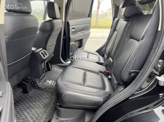 Mitsubishi Outlander 2.0 CVT Premium 2020 - Outlander 2.0 CVT Premium 2020