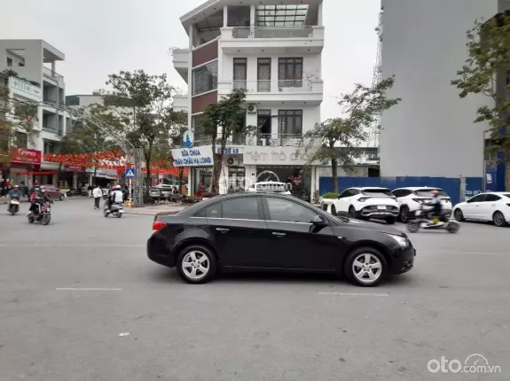 Chevrolet Cruze LTZ 2010 - Chạy 13 vạn giá 179 triệu