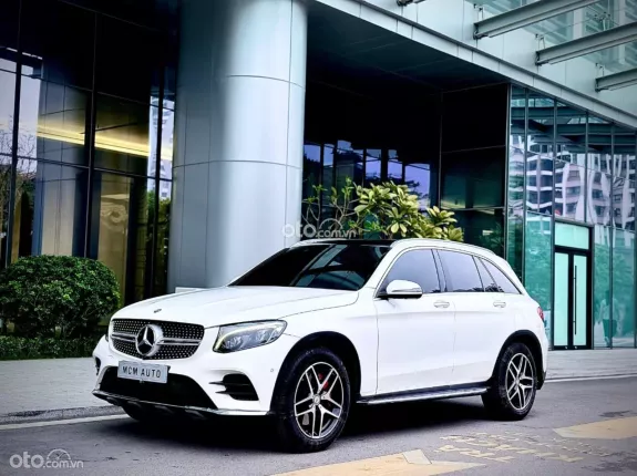 Mercedes-Benz GLC 300 4Matic 2017 - 999 triệu