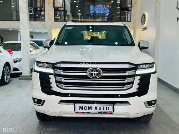 Toyota Land Cruiser VX 4.6 V8 2024 - 5 tỷ 580 triệu