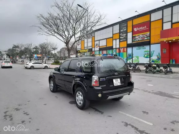 Ford Escape XLS 2.3 AT 4x2 2004 - Giá 118 triệu