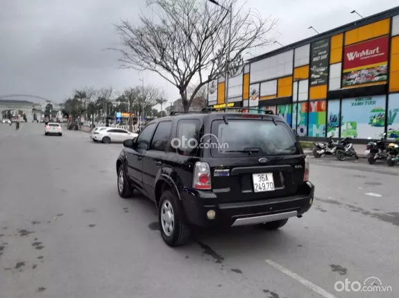 Ford Escape XLS 2.3 AT 4x2 2004 - Giá 118 triệu