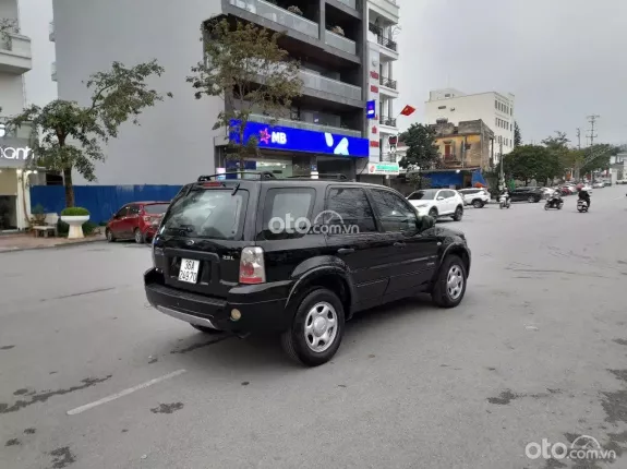 Ford Escape XLS 2.3 AT 4x2 2004 - Giá 118 triệu