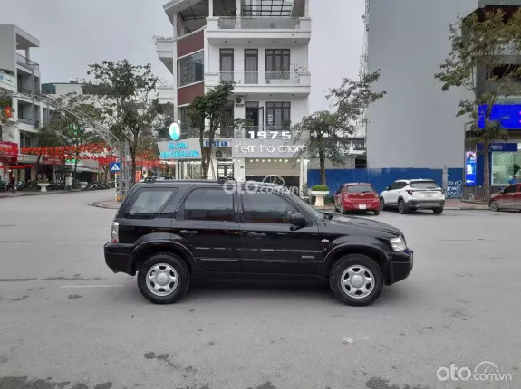 Ford Escape XLS 2.3 AT 4x2 2004 - Giá 118 triệu