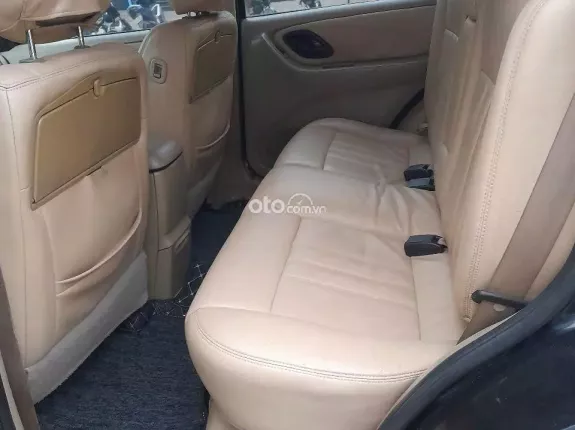 Ford Escape XLS 2.3 AT 4x2 2004 - Giá 118 triệu