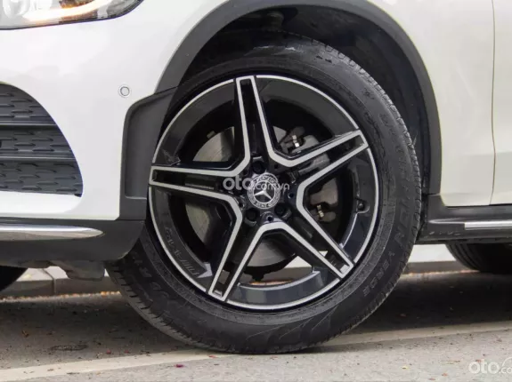 Mercedes-Benz GLC 300 4Matic 2021 - Bao check test