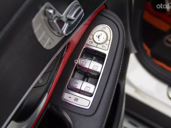 Mercedes-Benz GLC 300 4Matic 2021 - Bao check test