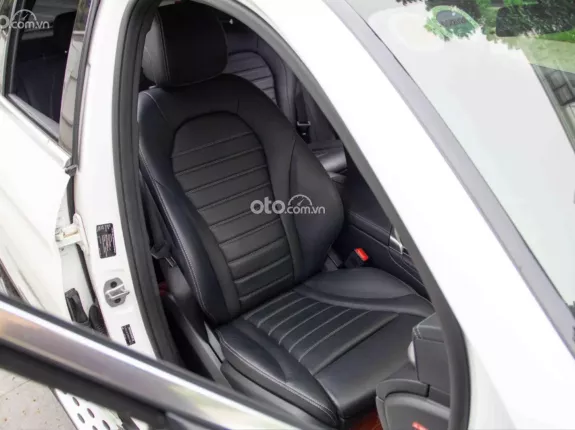 Mercedes-Benz GLC 300 4Matic 2021 - Bao check test