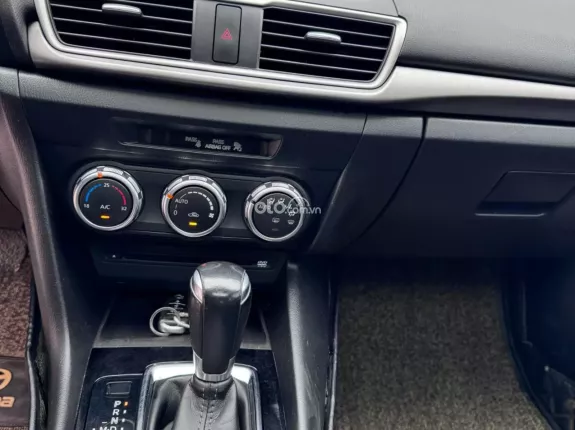 Mazda 3 1.5L Sedan 2017 - Fom mới Xe đẹp cam kết không lỗi