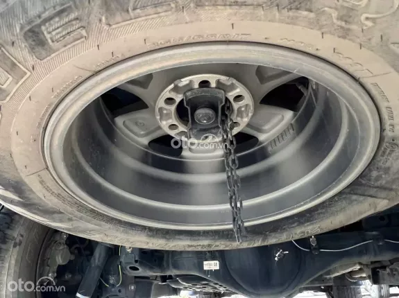 Toyota Fortuner 2.4G 4x2 AT  2020 - Toyota Fortuner 2.4AT máy dầu sx 2020. Xe tư nhân chính chủ đi ít nội ngoại thất đẹp