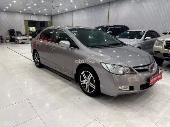 Honda Civic 2.0 AT 2007 - Sedan 5 chỗ số tự động, nổi tiếng lành bền