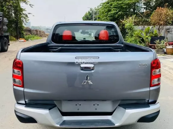 Mitsubishi Triton GLS MT 2019 - Mitsubishi Triton 2019 MT xe nhập khẩu