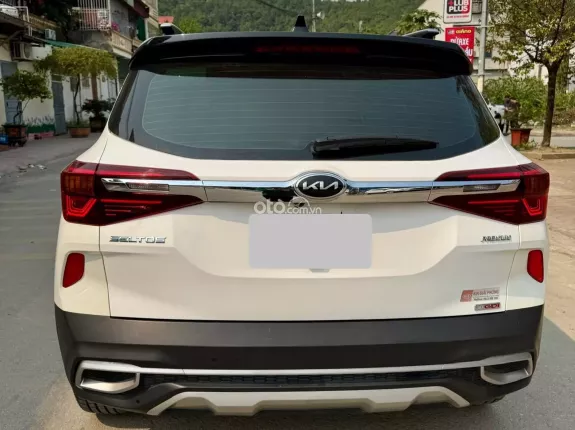 Kia Seltos 1.4 Premium 2021 - Xe đẹp không lỗi