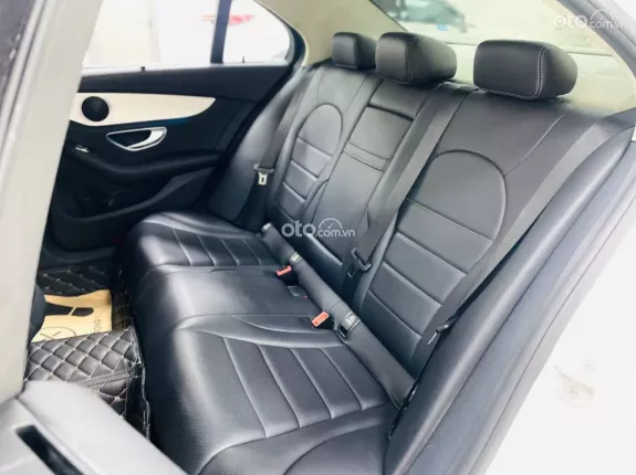 Mercedes-Benz C200 2015 - Bảo hành 6 tháng